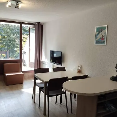 Appartement Idealement Situe Saint-Chaffrey Extérieur photo